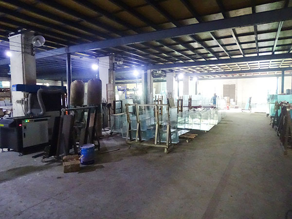 鴻鈦珠寶展柜,珠寶展柜生產(chǎn)廠(chǎng)家,玻璃珠寶展示柜