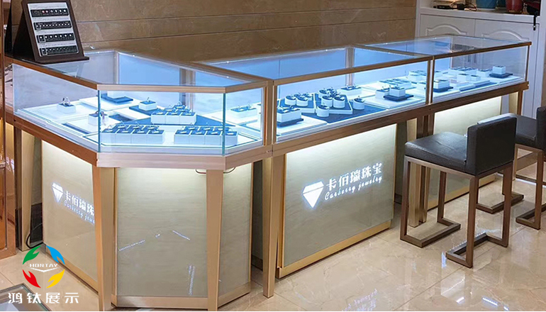 商場玻璃珠寶展示柜，不但不貴，還不止好一點！